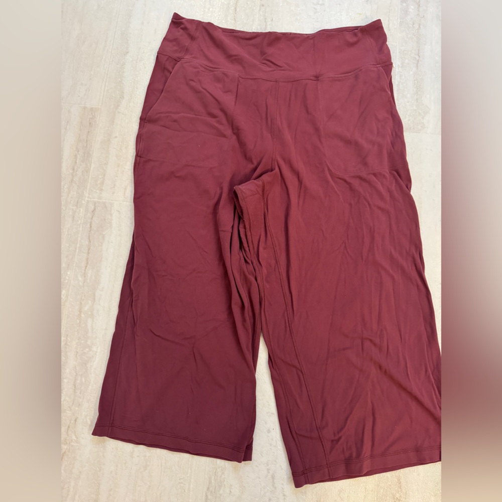 Lululemon Align Wide Leg Crop - Size 20 - Burgundy